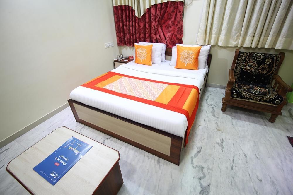 Hotel Honey Bunny Ahmedabad Exterior photo